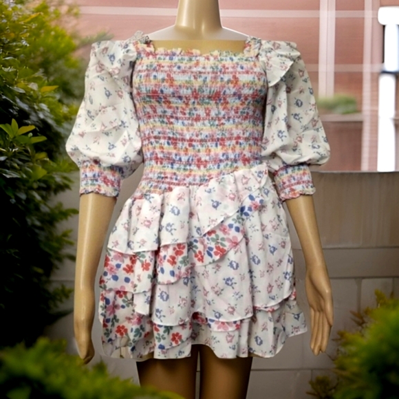 Boho White Floral Mini NWT Inspired by Loveshackfancy - Picture 3 of 5